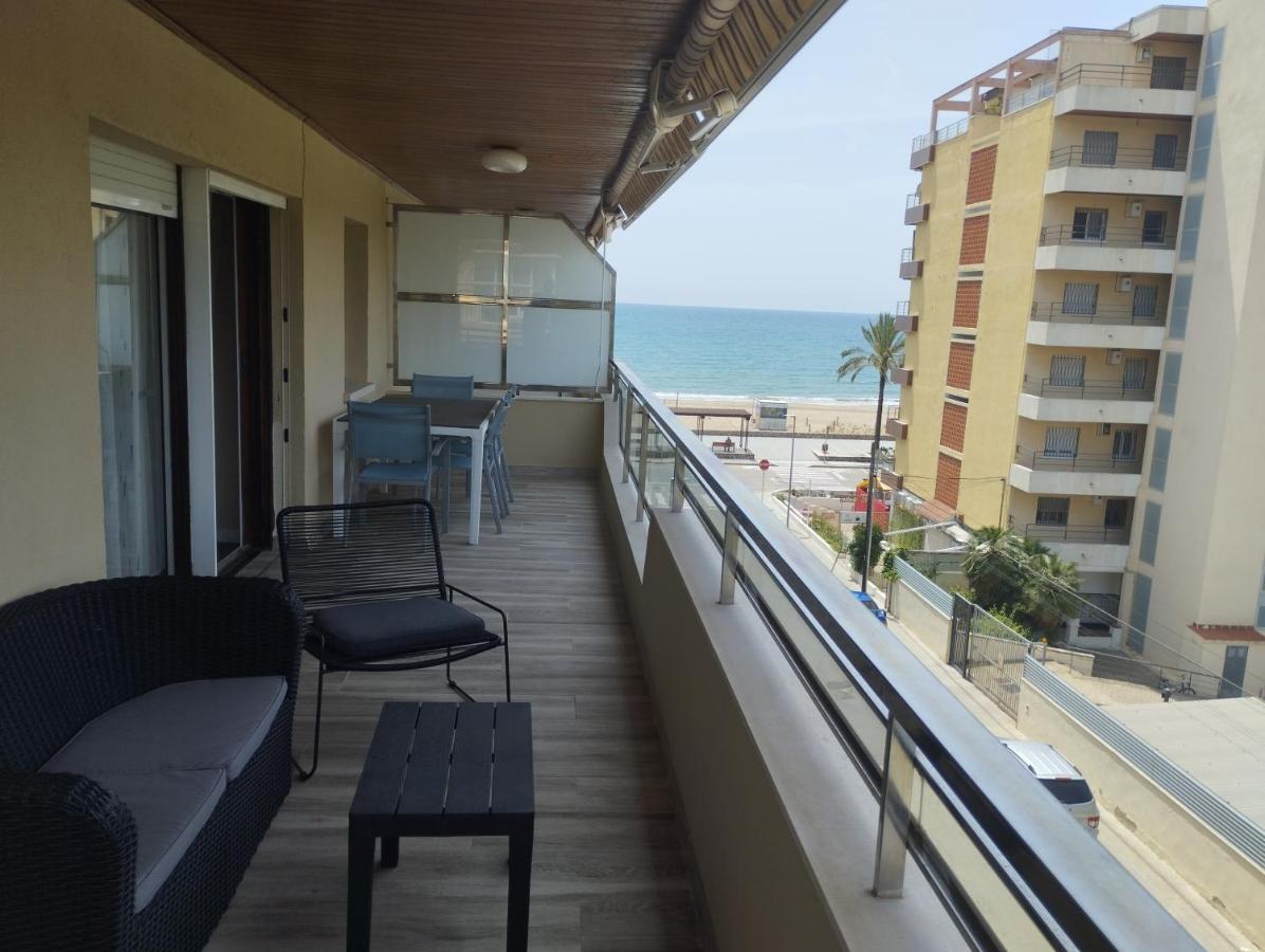 Atico Frente Al Mar Con Parking Para 5 Personas Calafell Extérieur photo